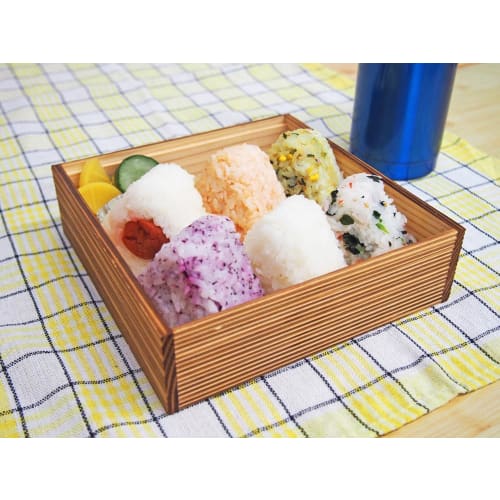 Fujipacks Hanbai (Made in Japan!) Onigiri Sennin (White) Onigiri Mold: Makes 6 Onigiri at a Time