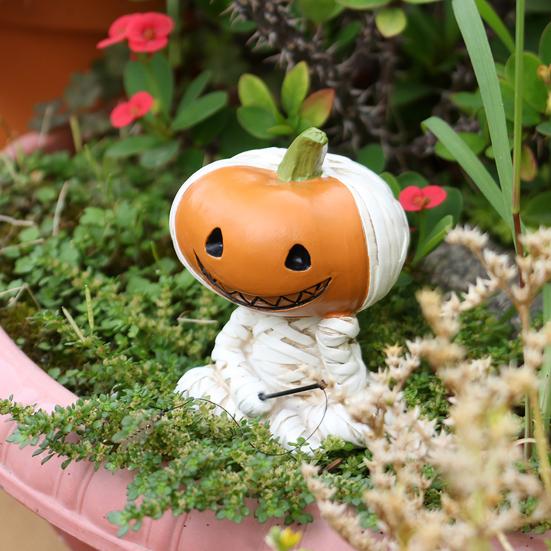 Fishing Pumpkin Man Figurine Resin Pumpkin Head Bandage Man Sculpture Angler Pumpkin