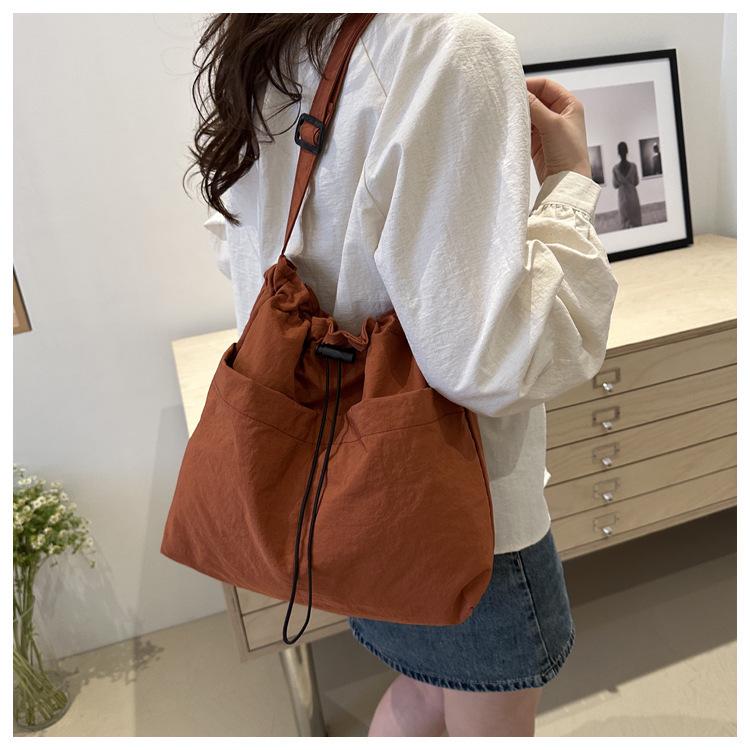 Tote Capacity Womens Large Casual With Back Zipper Drawstring Fashionable Crossbody Bag For Class Commute