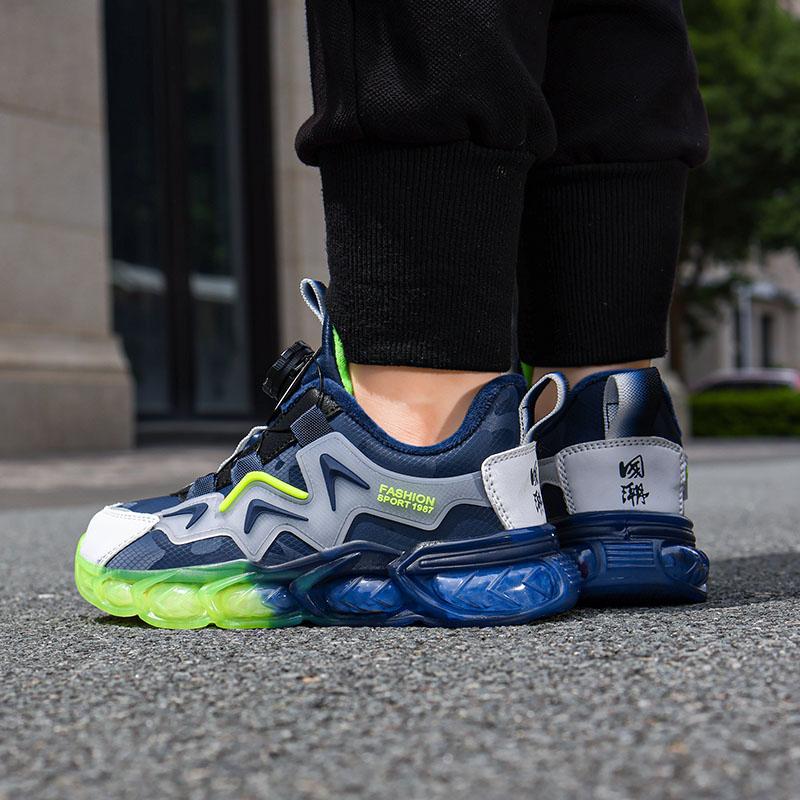 Autumn/Winter Kids Snow Sneakers Kids Short Fluff Sneakers Rotating Button Anti-Slip Sneakers Big Boy Cotton Shoes