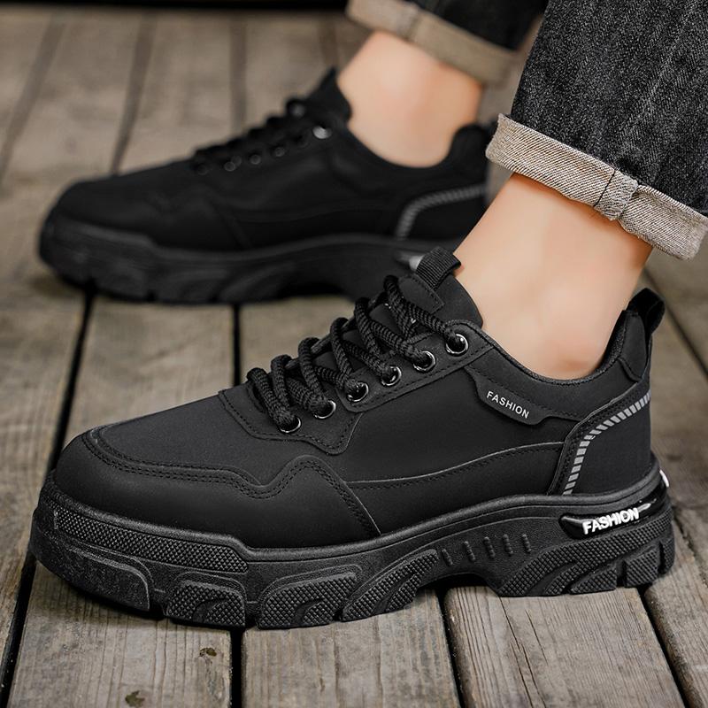 Men's New Casual Sports Shoes with Retro Style Outdoor Wear-resistant and Anti Slip Trendy Sports Shoes Versatile Trendy Shoes