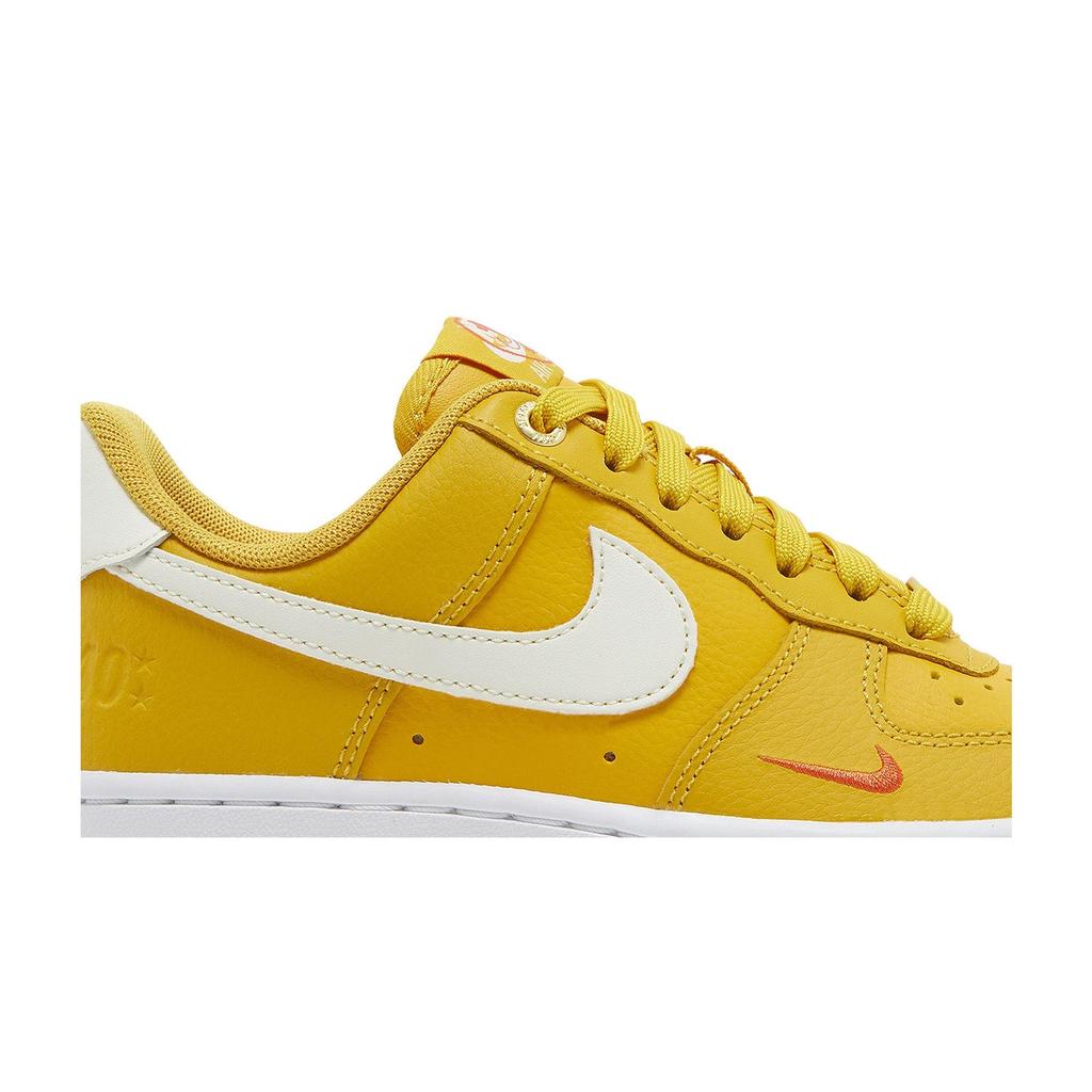 Nike Womens Air Force 1 07 SE '40th Anniversary - Yellow Ochre' (women's sizes) Yellow Ochre / Sail / White Skateboard Shoes DQ7582 700