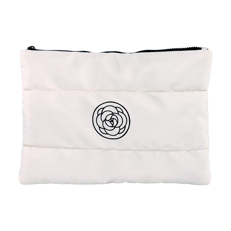 Small Fragrance Hand Makeup Bag Large Capacity Advanced Sense Portable Storage Bag Travel Toiletry Bag