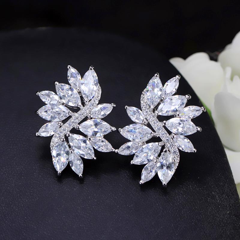 CMM Korean Style Silver Color Ice Flower Cubic Zirconia Stud Earrings