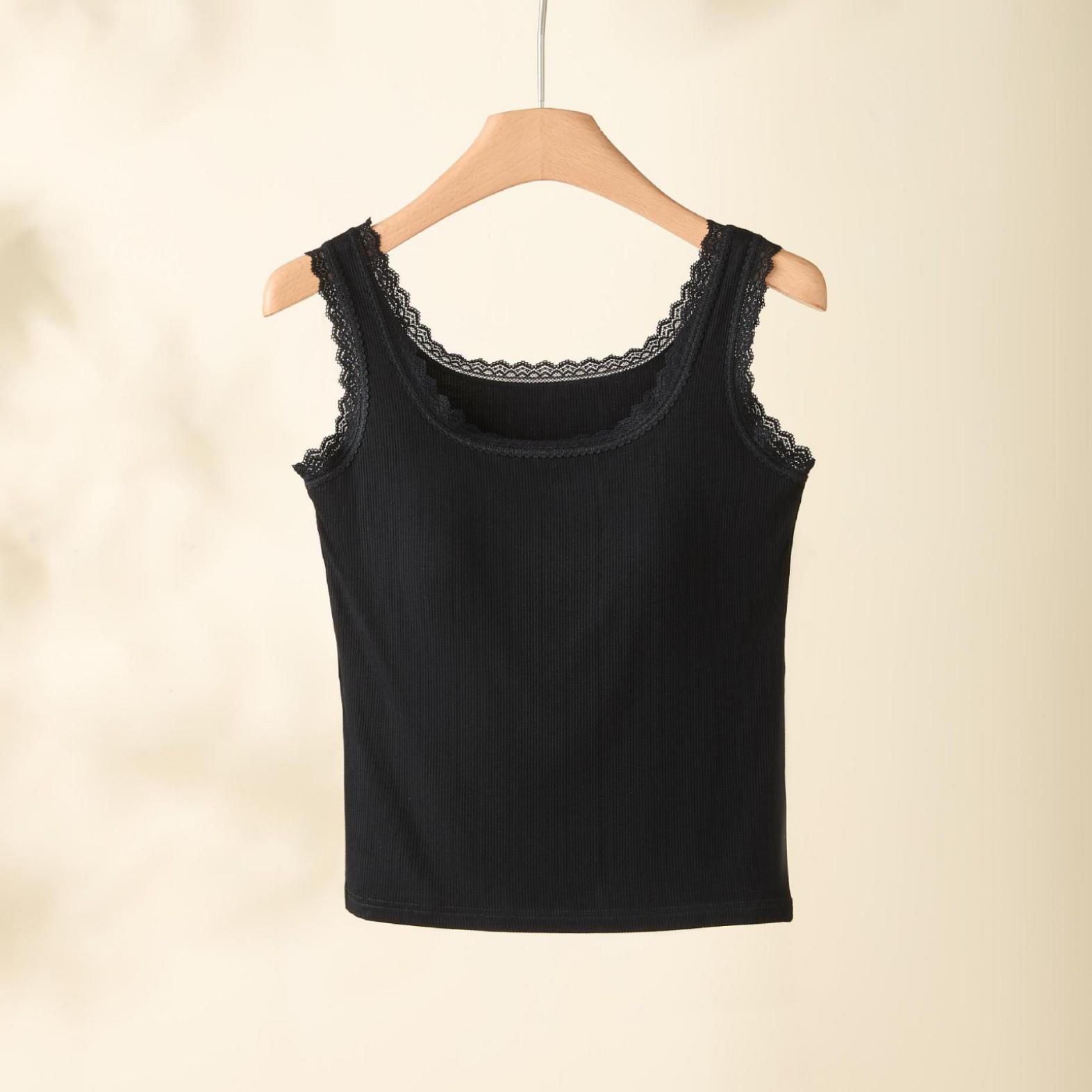 

Luxury Women s Slimming Lace-Trim Camisole with Built-In Bra: Sleeveless U-Neck Top for Both Inner and Outerwear. One Size