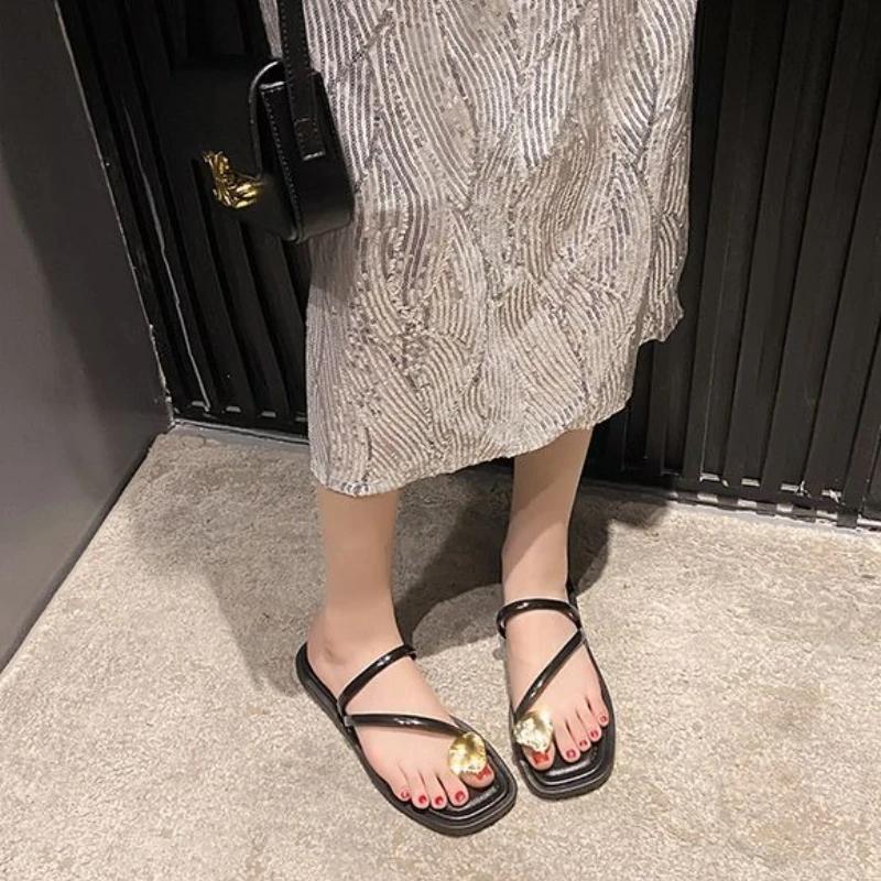 Fashion Outside Black Slides New Fashion Woman Slippers High Quality H Sandal Korea Style Sandals Vip On Offer Non Slip Shoes for Women