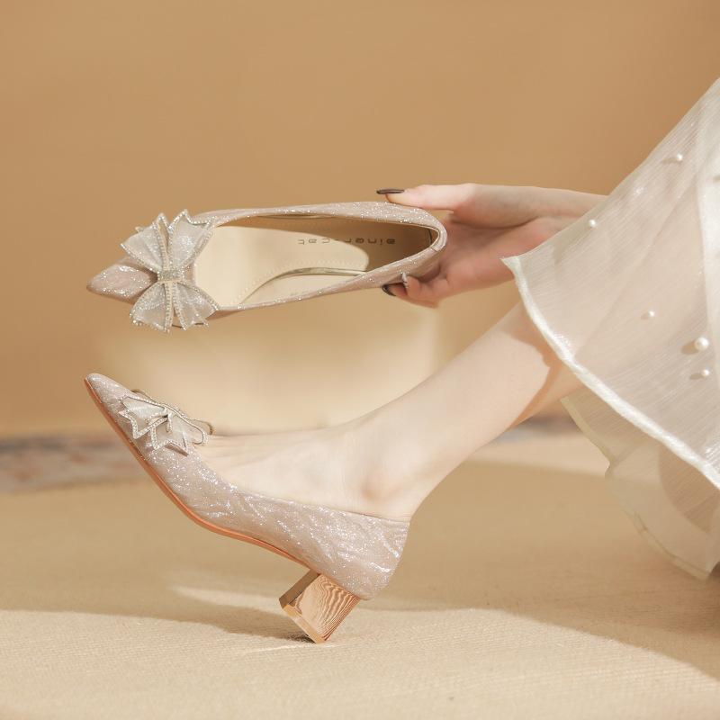 550-1 Pointed High Heels Women's 2025 Spring New Versatile Silver Crystal Wedding Shoes Thick Heel Bow Single Shoes