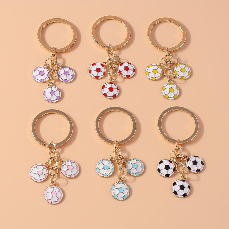 Fashion Enamel Soccer Football Keychain Men Women Key Ring Pendant for Car Key Holder Girls Handbag Decor DIY Jewelry Gift