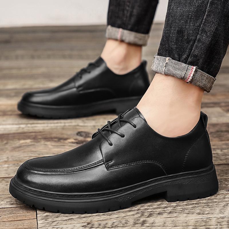 Fashion 2024 Leather Men Shoes Luxury Trendy Casual Slip on Formal Loafers Men Moccasins Italian Black Male Driving Shoes Sneakers