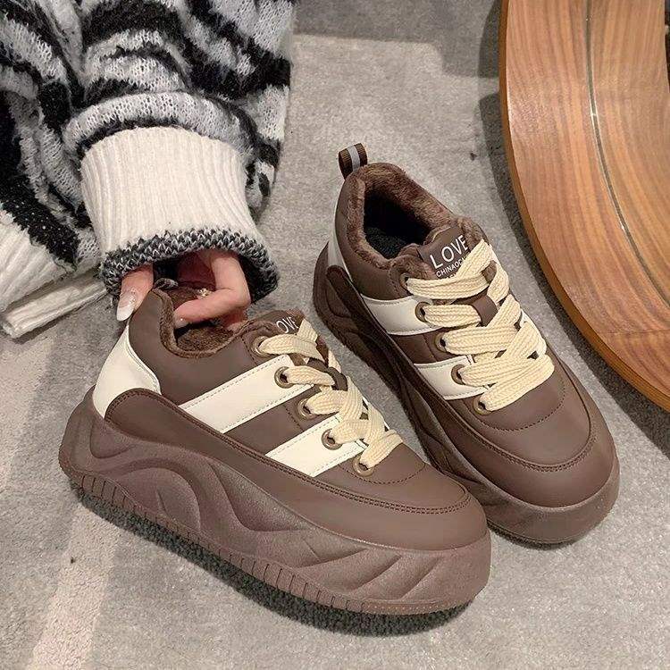 Autumn and Winter Bread Soft-soled Cotton Shoes 2025 Heightening New Velvet Thick-soled Leisure Sports Warm and Cold-proof Little White Shoes