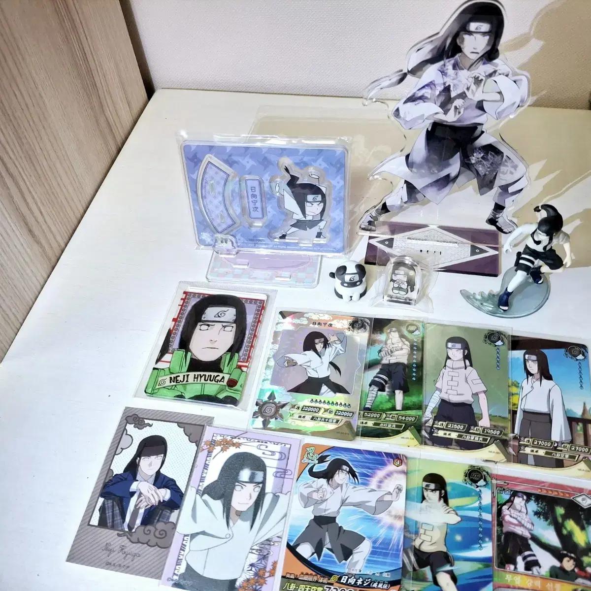 

Naruto Neji Acrylic Trading Card Kard Pale Tone Figure Megaquet