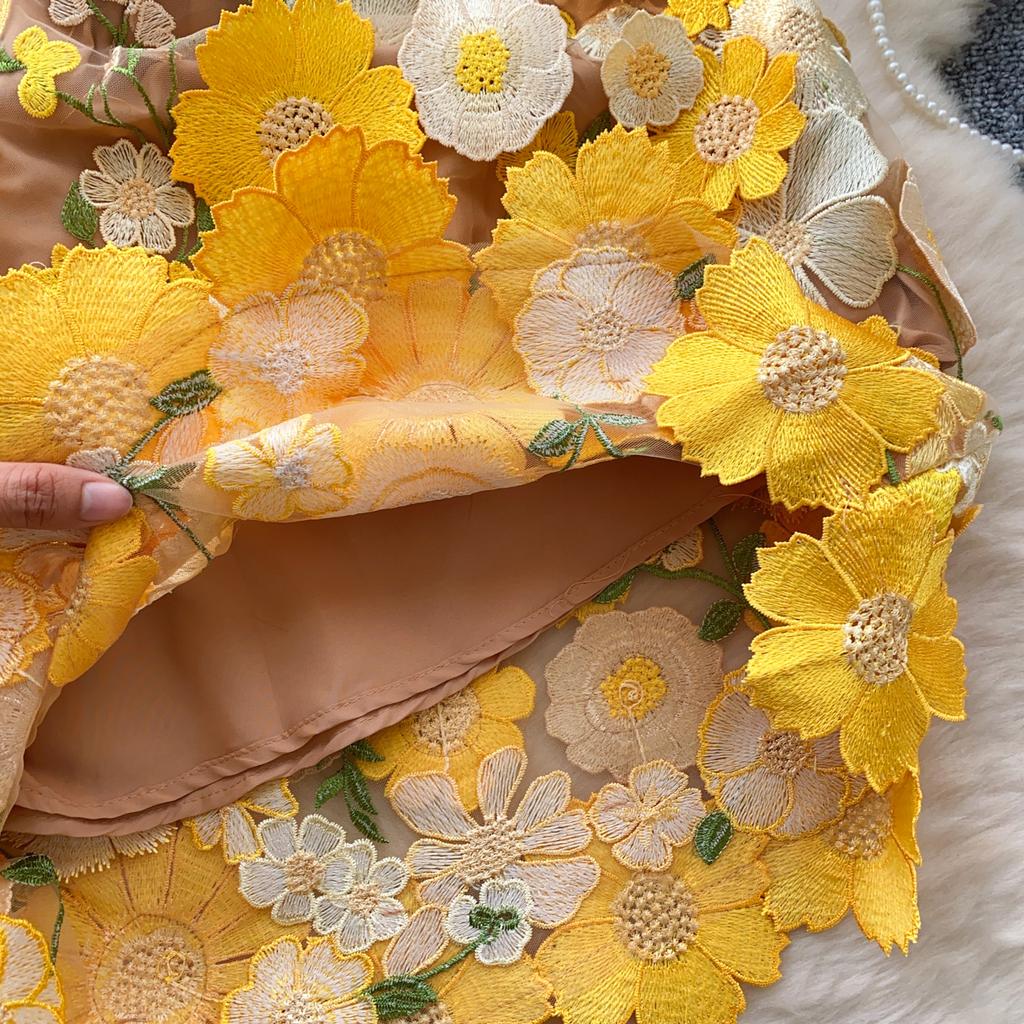 Summer Women Sexy Strapless Luxury Embroidery Flower Mesh Mini Short Evening Party Dresses