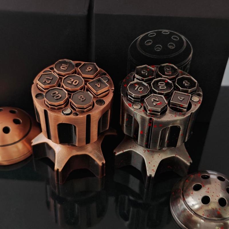 Набор из 7 металлических многогранных игральных костей с вращающимся револьверным — фото 10