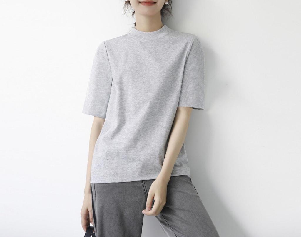 Pre-Sale Women's Cotton T-Shirt: Half-High Collar, Five-Point Sleeves, Stand-Up Collar, Seam Detail, Loose Fit Base Layer for Layering and Commuting