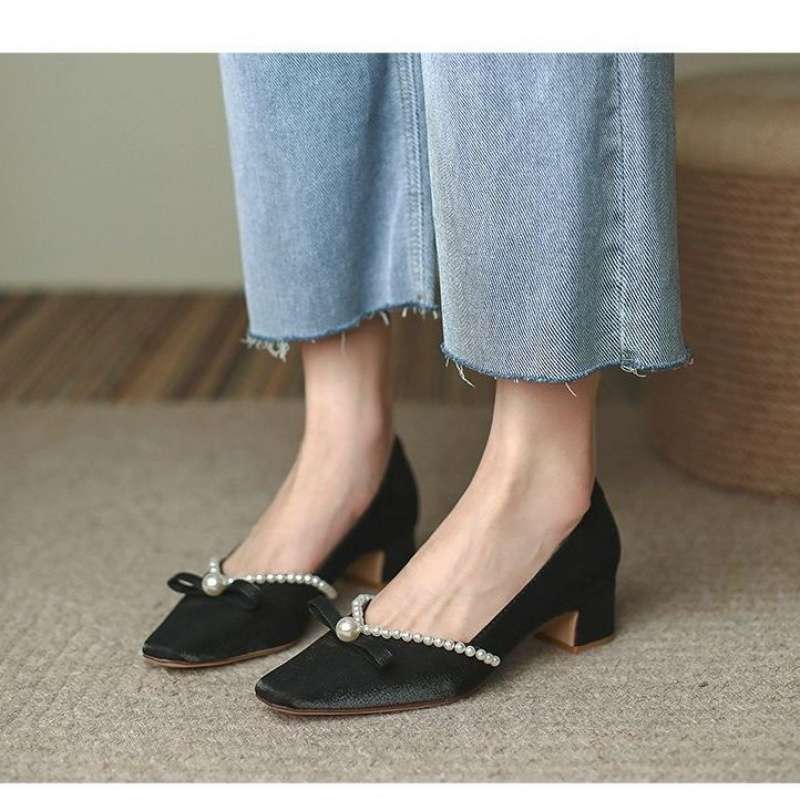 Middle Heel Crystal Xiuhe Wedding Shoes Women's Pearl New Thick Heel Single Shoes Small Fragrant French Dress High Heels Spring and Autumn Models