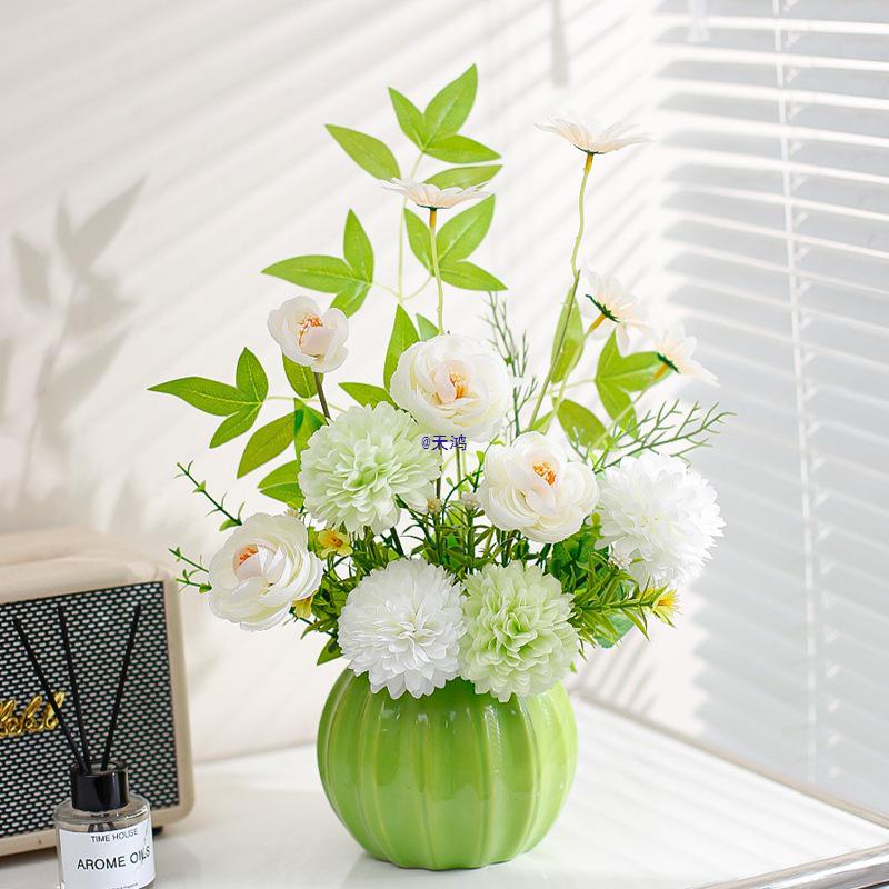 Nordic Style Artificial Floral Decoration for Home and Dining Table