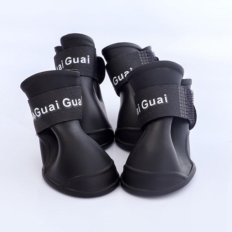 4Pcs Four Legs Waterproof Silicone Anti Slip Pet Shoes Wear-resistant Rain Shoes Soft Sole Jelly Color