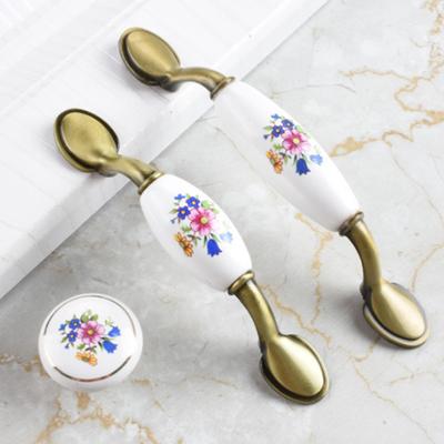 1ks úchytka skříňky v evropském stylu keramická úchytka vintage modrý květ s jedním otvorem úchytky skříňky pro zásuvky šatní skříně