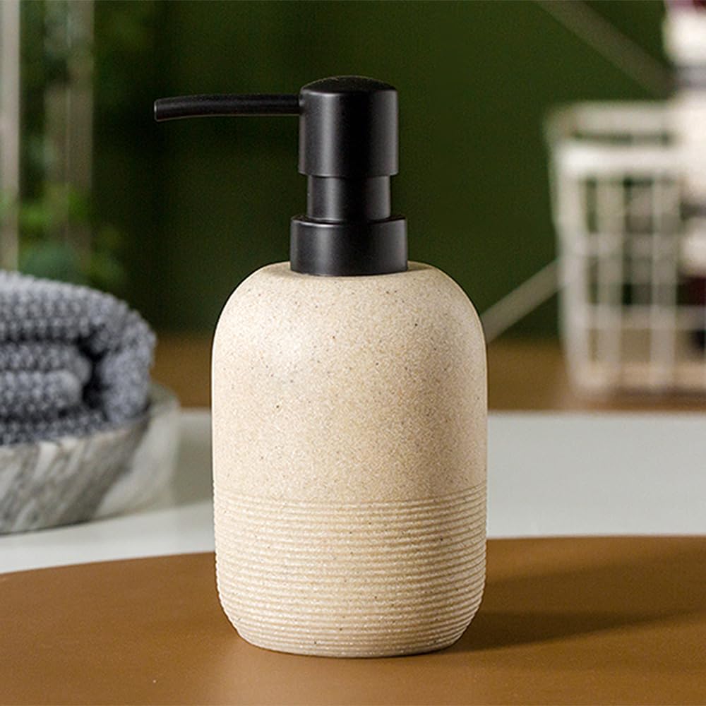 

Стильный черный керамический дозатор для жидкого мыла, многоразовая бутылка для мыла для рук и посуды. Идеально для скандинавского и корейского стиля, этот дизайн идеально подходит для бежевый