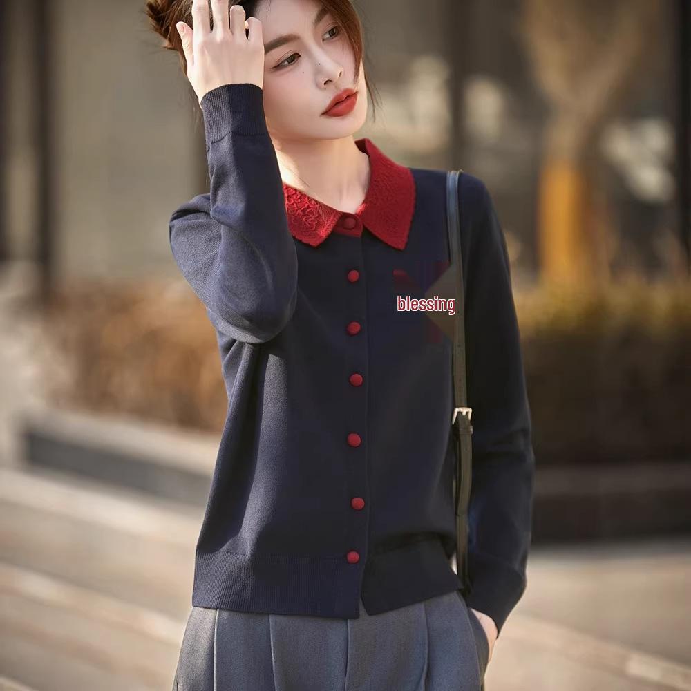 Women's Retro Versatile Cardigan: Fine Spun Wool, Soft Polo Collar, Covered Buttons, Contrasting Colors—Perfect for Spring and Autumn.