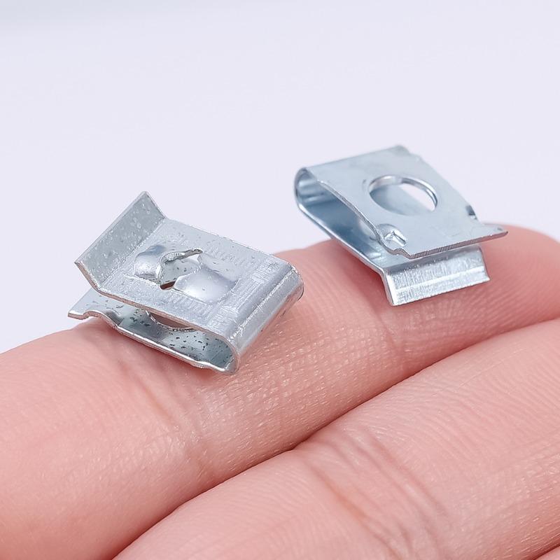 10–50 Stück Auto-Rostschutz-Clips, Schraubschnalle, Eisenblech, Auto, selbstschneidende Schraube, U-Typ-Clips für M4-M5-Schrauben