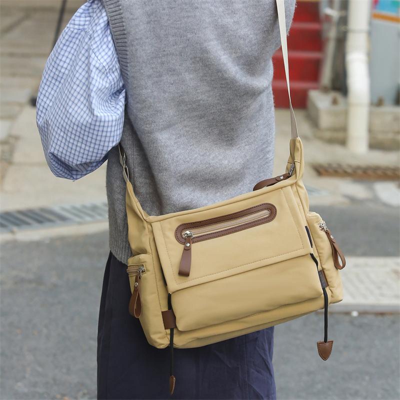 Herren Umhängetasche mit großem Fassungsvermögen Student Messenger Bag