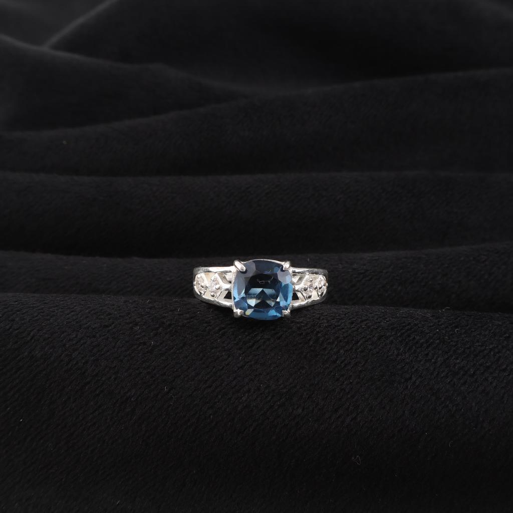 London Blue Topaz Gemstone 925 Sterling Silver Pretty Wedding Ring For Bride CZR-15-7