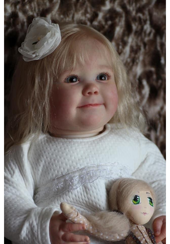 60cm Lifelike Toddler Doll June with 3D Skin and Exquisite Color Painting 60 cm