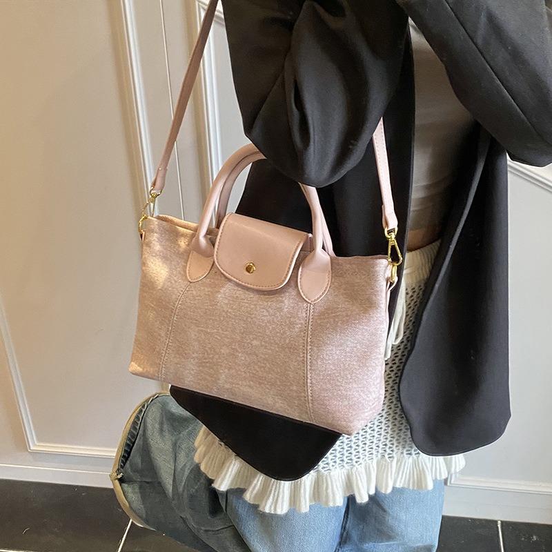 Large Capacity Tote Bag Women's New Handbag Autumn and Winter High-end Sense Versatile Commuter Messenger Bag