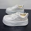 Not tired feet, thick soles increase height, small white shoes, women's lightweight soft soles 2025 new autumn versatile leather sports and leisure 