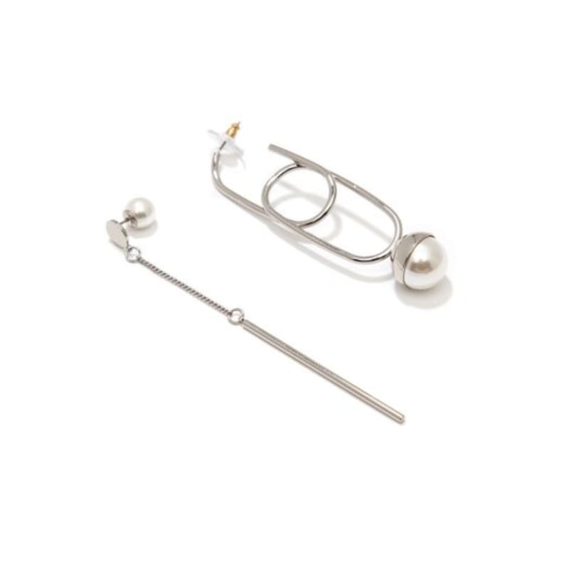 A.Bell 18FW ER 05 / Unbalanced Long Earrings