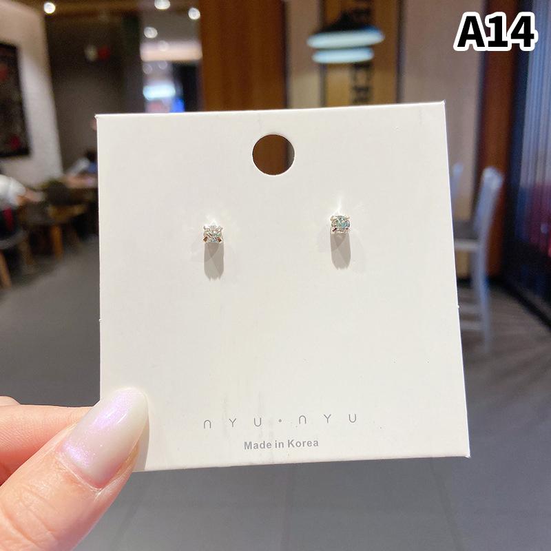 

1 пара корейских стильных модных сережек-гвоздиков из смолы для женщин, легкие роскошные простые подвески-гвоздики, элегантные ювелирные изделия