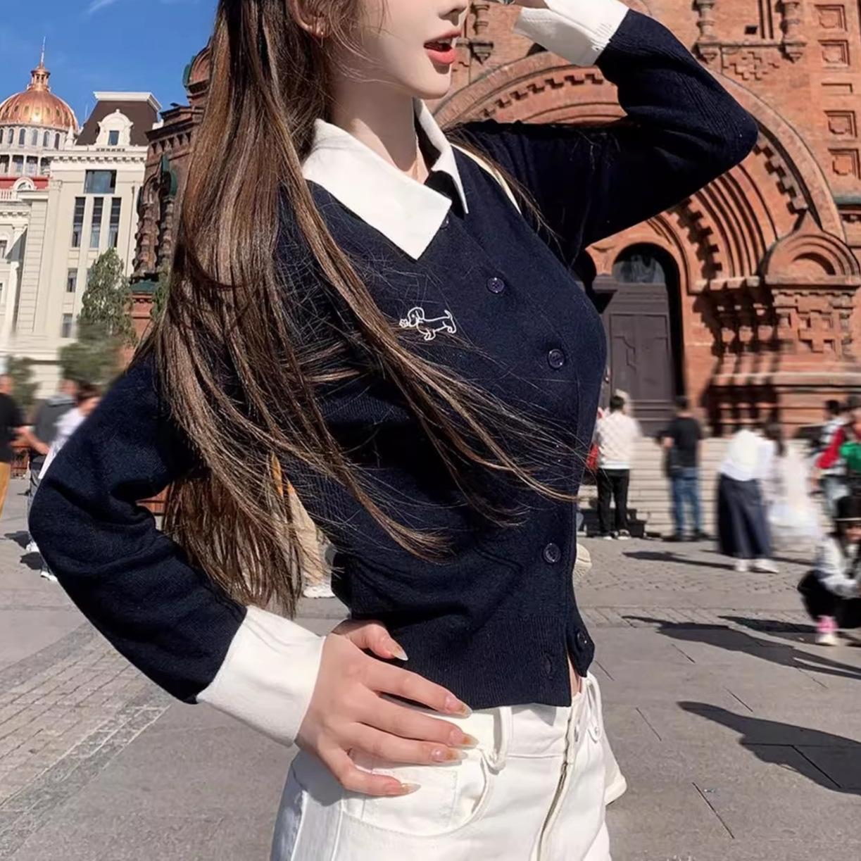 

Andy fleece washing water polo collar fake two-piece twist long-sleeved knitted sweater women s sweater cardigan college style One size