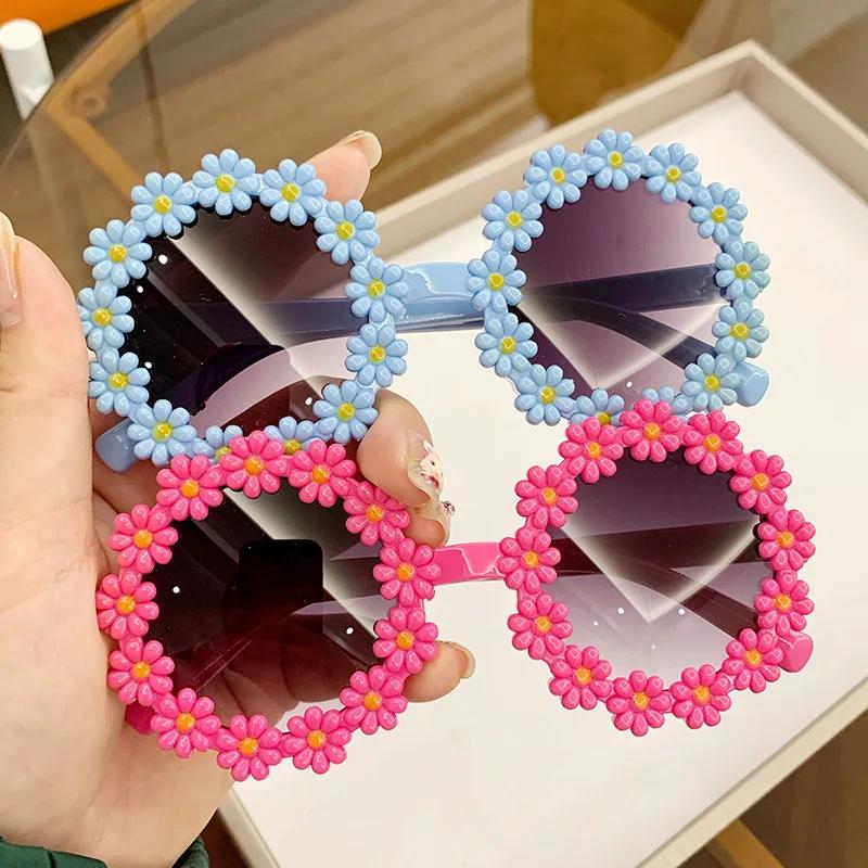 Trendy Children Round Frame Sunglasses Boys Girls Lovely Daisy Flower Shape Sun Glasses Goggles Kids Cute UV400 Eyewear