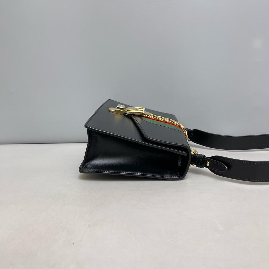 [Pre-Owned] Sylvie Gold Buckle Striped Webbing Thin Shoulder Strap Shoulder Crossbody Handbag Small - Very Good #GBBAFM