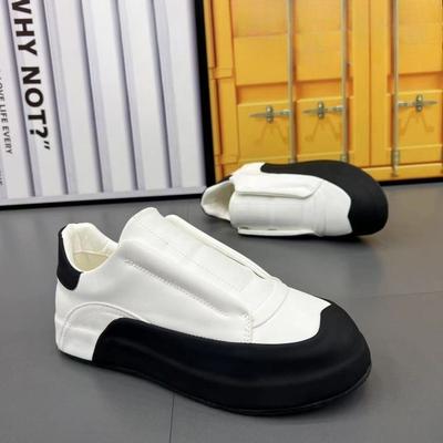 Platform Shoes Men's Sneakers Trend Flat Leather Male Casual Shoes Soft Sole Running Shoes Designer Increased Internal Footwear
