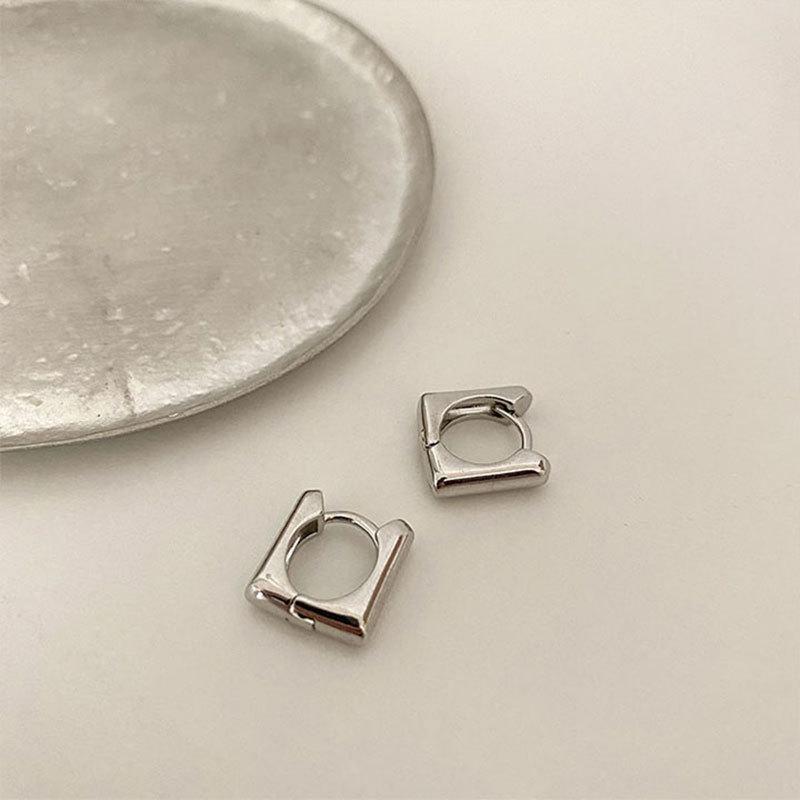 Золотые квадратные серьги Нишевые серьги Женские Минималистичные Уникальные серьги Серьги-клипсы Для сна Снимать не нужно Геометрический стиль Повседневные