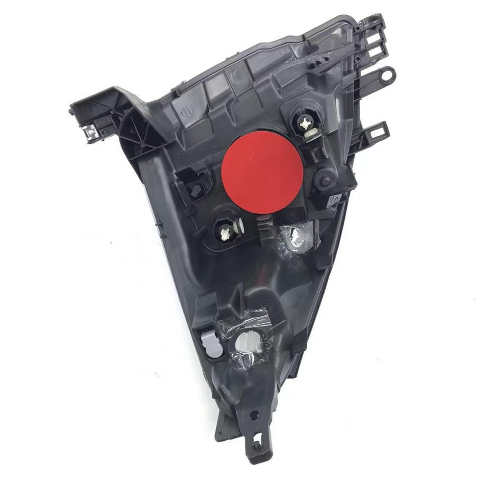 Front Headlight Lampshade Assembly for Livina and Sunny Models 05-12