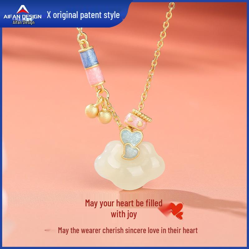 Elegant Hetian Jade Heart Necklace: Women's Creative s925 Silver Enamel Clavicle Chain