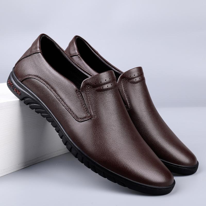 

Мужская повседневная обувь из натуральной кожи, бренд 2024 года, мужские мокасины, дышащие туфли для вождения без застежек, дышащие, мягкие, легкие 44 коричневый