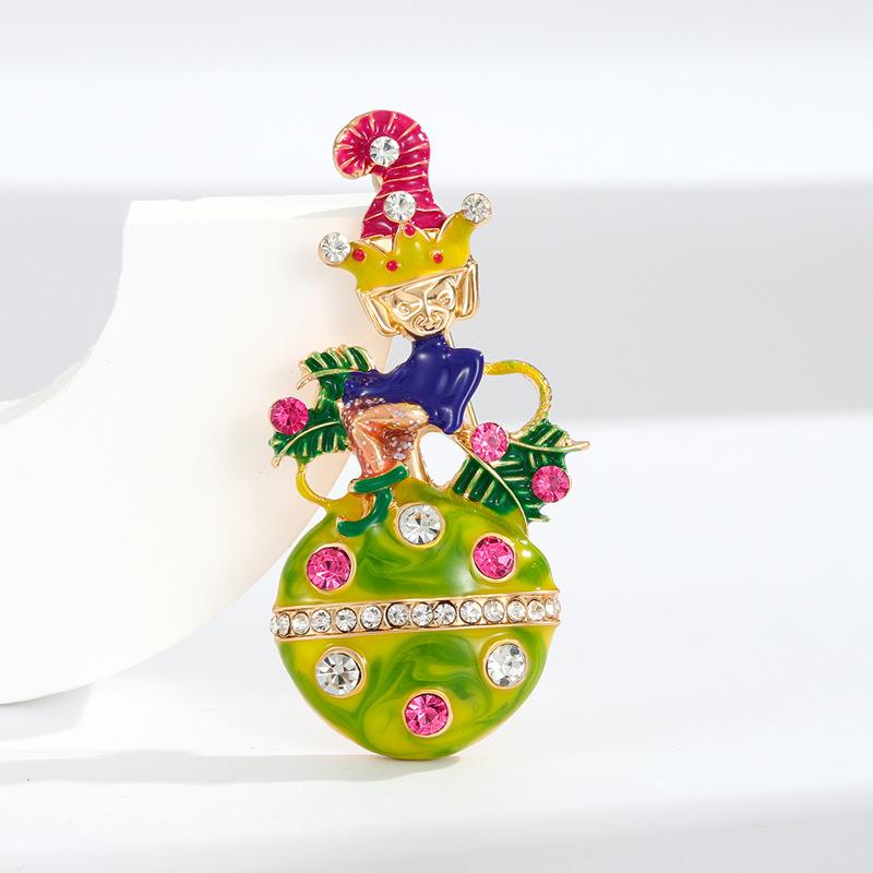 

Retro fashion small painted drip oil funny elf girl brooch 2*5CM