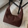 Large Capacity Small Square Bag New Autumn Fashion Retro Shoulder Bag High Value Simple Commuter Bag