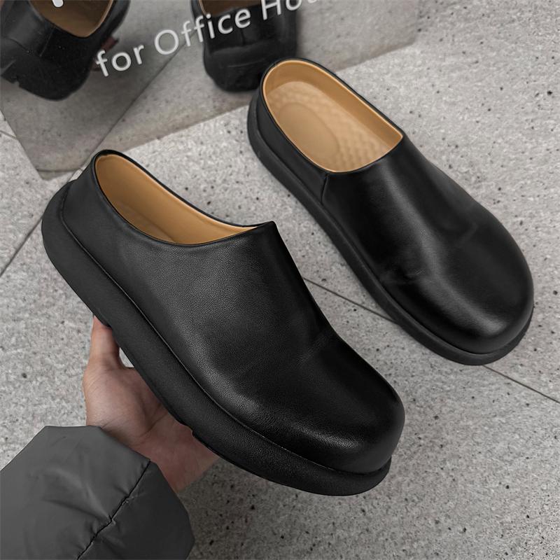 Fashion Versatile Casual Leather Muller Shoes Fashion Male Slippers Outdoor Suede Slip On Flats Leisure Walk Half Drag Loafers Sandals