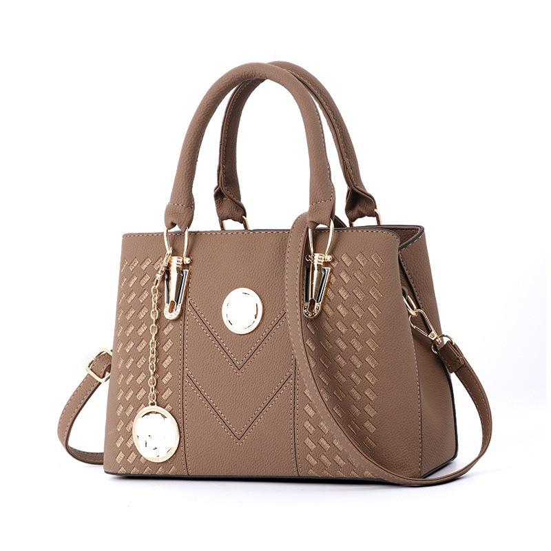 Ladies Bag Korean Embroidery Fashion Simple Portable Large Bag Shoulder Bag Messenger Bag Characteristic Mother Bag