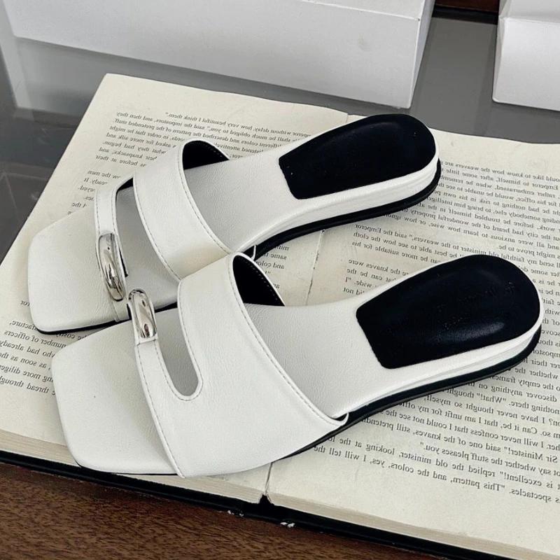 High Quality Square Toe Metal Decoration Flip-flops Women Summer Sexy Clip Toe Beach Shoe Comfort Non-slip Designer Brand Sandal