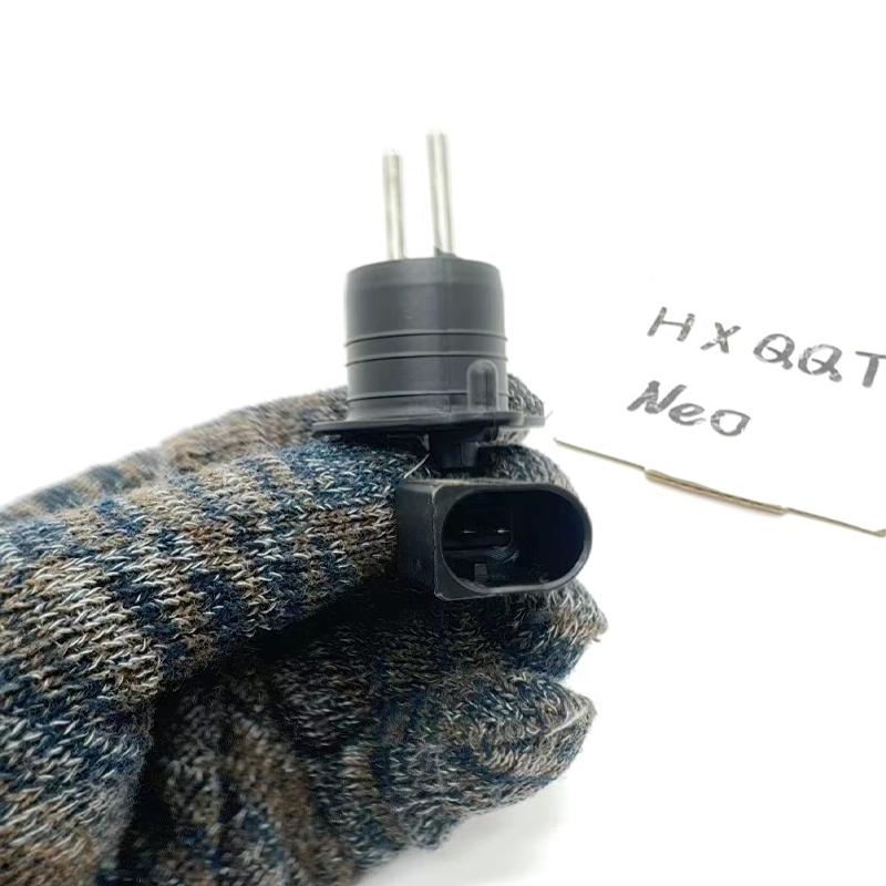 A2218209110  Washer Fluid Level Sensor For Mercedes Benz C CL CLS E G GL GLE ML S Class  2218209110
