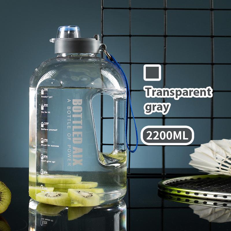 

Спортивная бутылка для воды 2,2 л, большая емкость, 1 галлон, бутылка для воды со шкалой времени, пластиковая бутылка без BPA, уличная чашка для воды для фитнеса серый