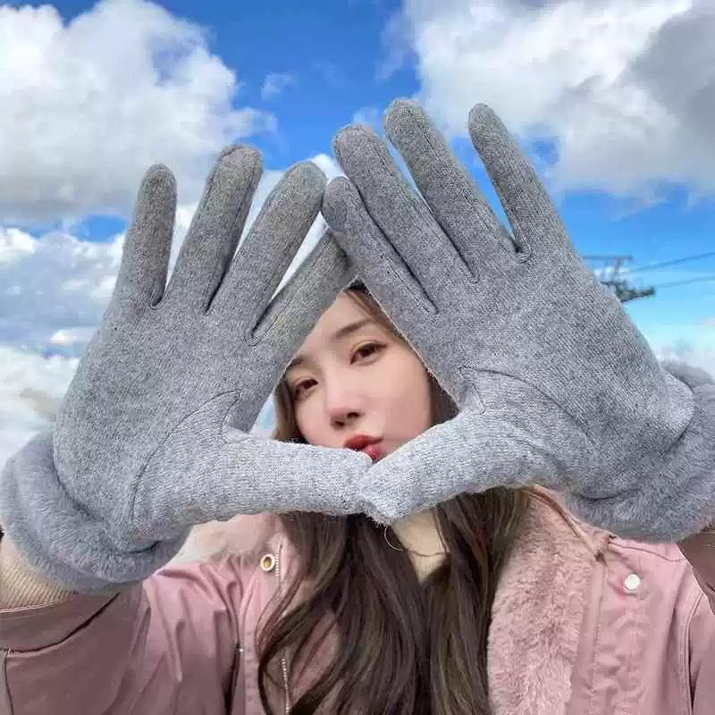 Cashmere Gloves Women's Autumn and Winter 2025 New Cycling Fleece Thickened Windproof, Warm and Cold-proof Gloves