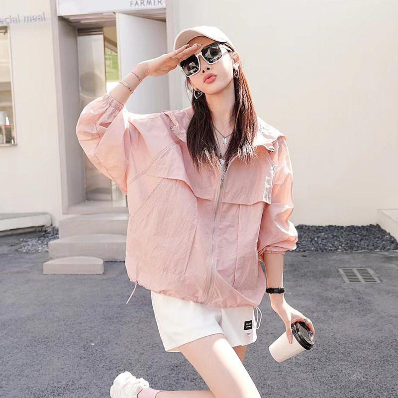 2026 Summer Women's Lightweight, Breathable, Quick-Dry Hooded Sun Protection Jacket