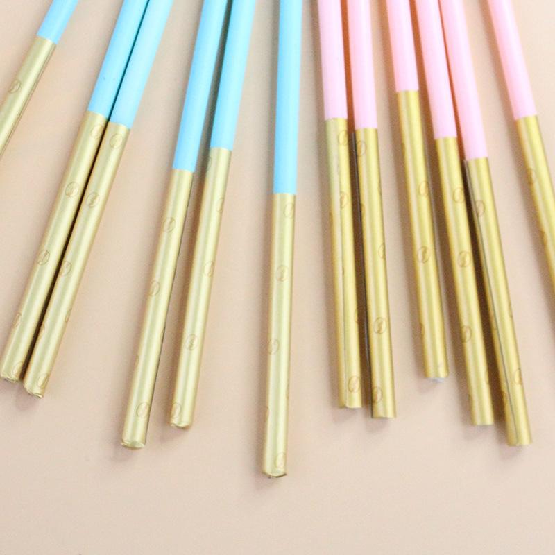Birthday Decoration Slender Pencil Candle Small Fresh Blue Pink Creative Romantic Wedding Arrangement Candle